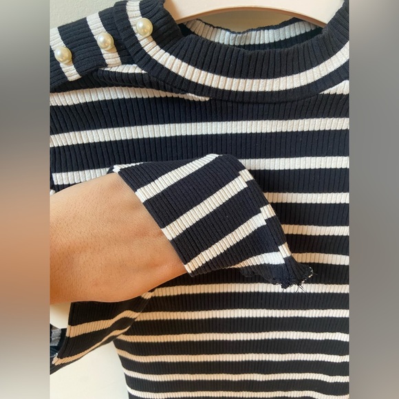 Zara black and white ribbed mock neck sweater - Picture 3 of 5